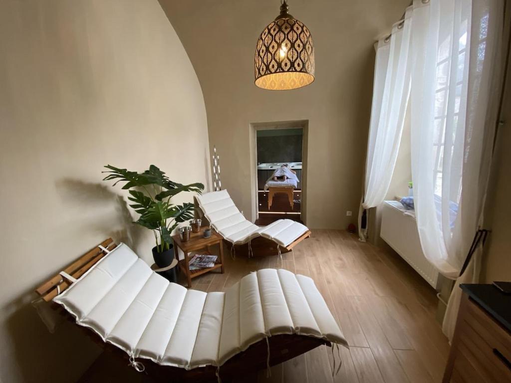 Domaine Saint Michel & Spa Tamerville Bagian luar foto